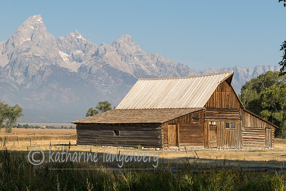 Mouton Barn. Grand Teton Peak
